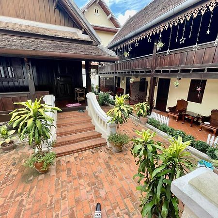Villa Phathana Boutique Hotel Luang Prabang Esterno foto