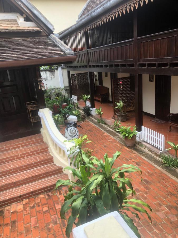 Villa Phathana Boutique Hotel Luang Prabang Esterno foto