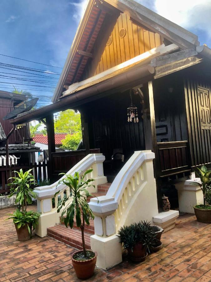 Villa Phathana Boutique Hotel Luang Prabang Esterno foto