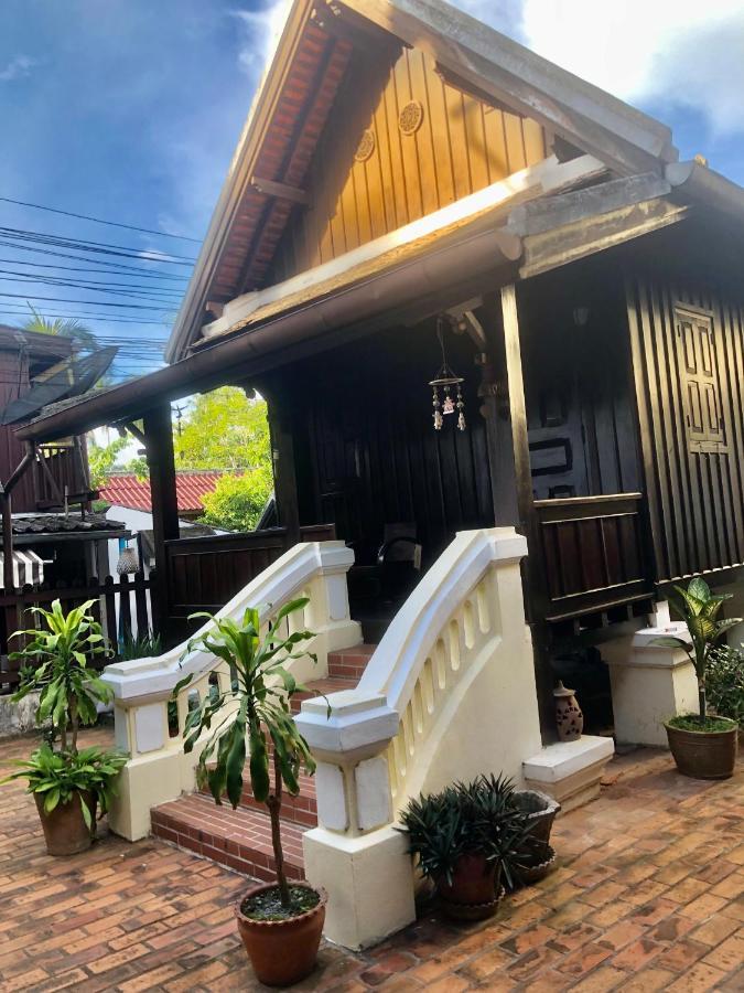 Villa Phathana Boutique Hotel Luang Prabang Esterno foto