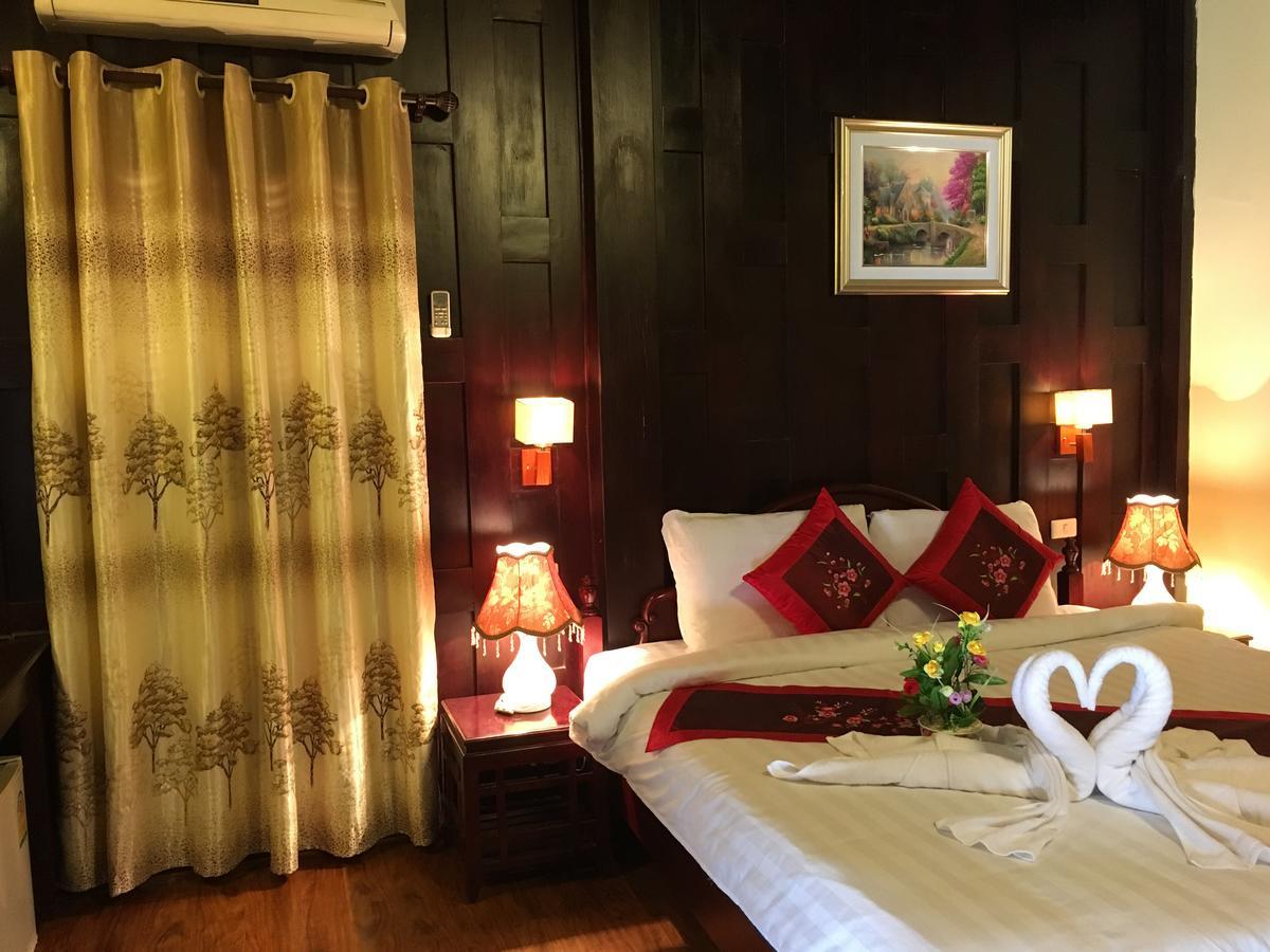 Villa Phathana Boutique Hotel Luang Prabang Esterno foto